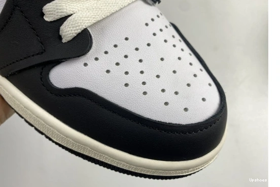 1 555088-118 'Volt Jordan  Air High Retro OG Gold' 555088-118 0606